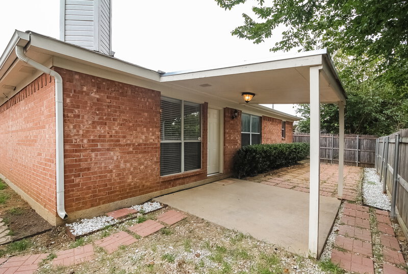 2,125/Mo, 5604 Northstar Ln Arlington, TX 76017 Rear Viewlarge View