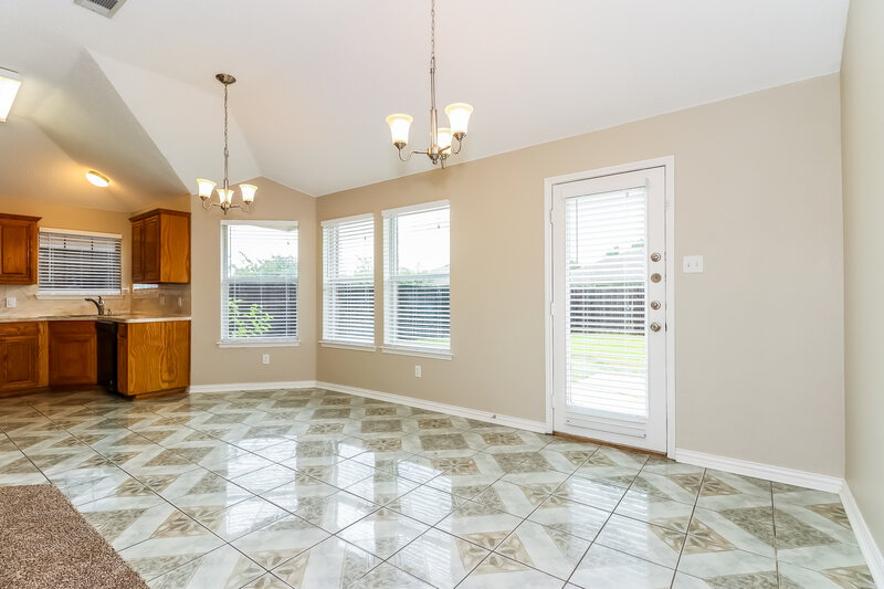 2,010/Mo, 508 Cambridge Dr Saginaw, TX 76179 Breakfast Nook View