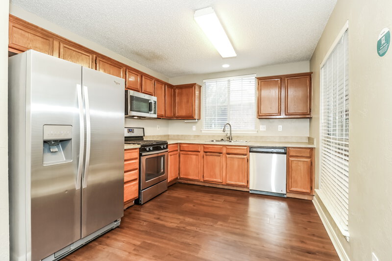 2,525/Mo, 4345 Presto Cir Grand Prairie, TX 75052 Kitchen View
