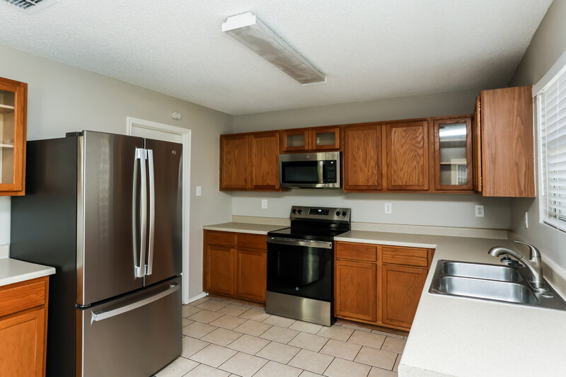 2,090/Mo, 8748 Stonebriar Ln Fort Worth, TX 76123 Kitchen View