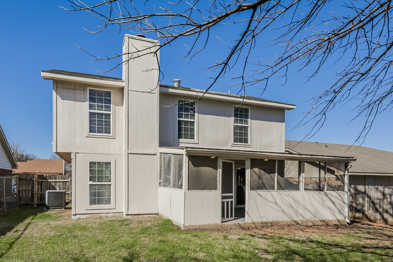 1,895/Mo, 1521 Lincolnshire Way Fort Worth, TX 76134 Rear View