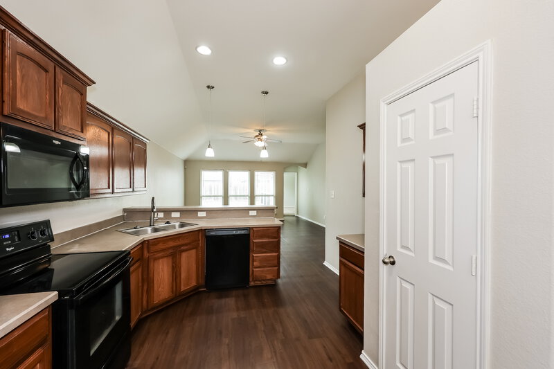 1,900/Mo, 11929 Long Stone Dr Burleson, TX 76028 Kitchen View 2