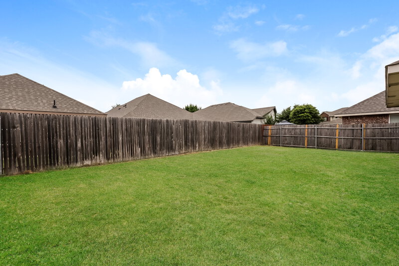 1,900/Mo, 11929 Long Stone Dr Burleson, TX 76028 Rear View