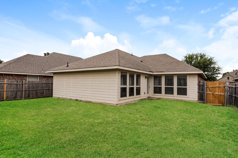 1,900/Mo, 11929 Long Stone Dr Burleson, TX 76028 Rear View 2