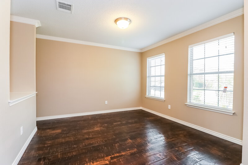 2,625/Mo, 4909 Meadow Trails Dr Fort Worth, TX 76244 Living Room View