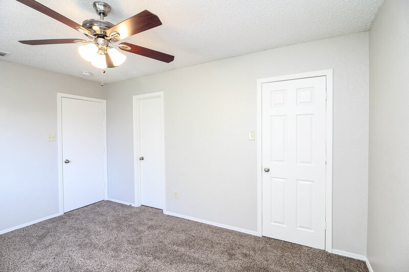 2,135/Mo, 1946 Sage Dr Garland, TX 75040 Master Bedroom View