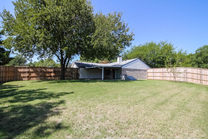 2,135/Mo, 1946 Sage Dr Garland, TX 75040 Rear View