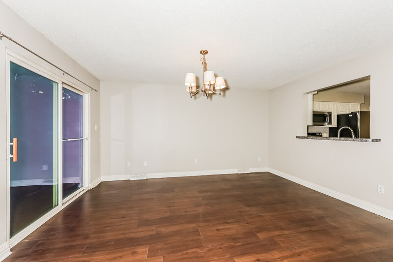 2,170/Mo, 6001 Farmingdale Dr Arlington, TX 76001 Dining Room View