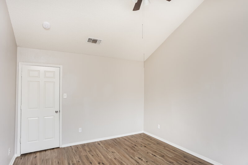 2,455/Mo, 6001 Farmingdale Dr Arlington, TX 76001 Bedroom View 3