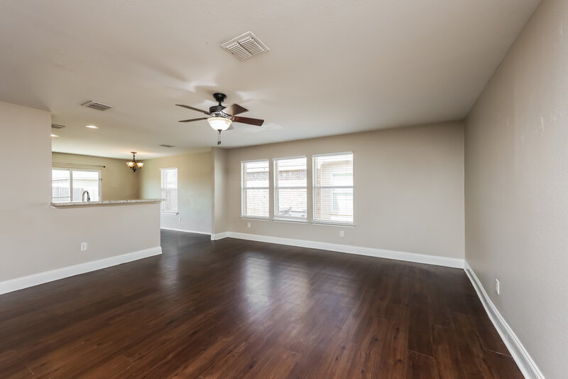 1,725/Mo, 2014 Gardenia Dr Forney, TX 75126 Living Room View