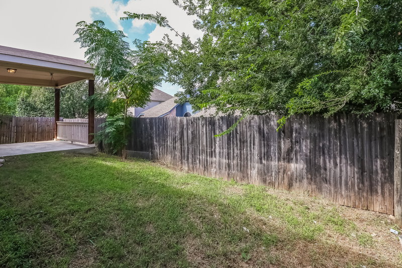 2,460/Mo, 7209 Lindentree Ln Fort Worth, TX 76137 Rear View 2
