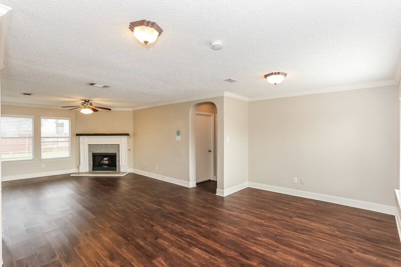 2,375/Mo, 1215 Singletree Ct Forney, TX 75126 Living Room View 3