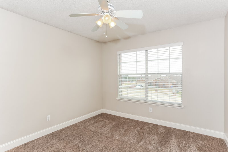 2,375/Mo, 1215 Singletree Ct Forney, TX 75126 Office View