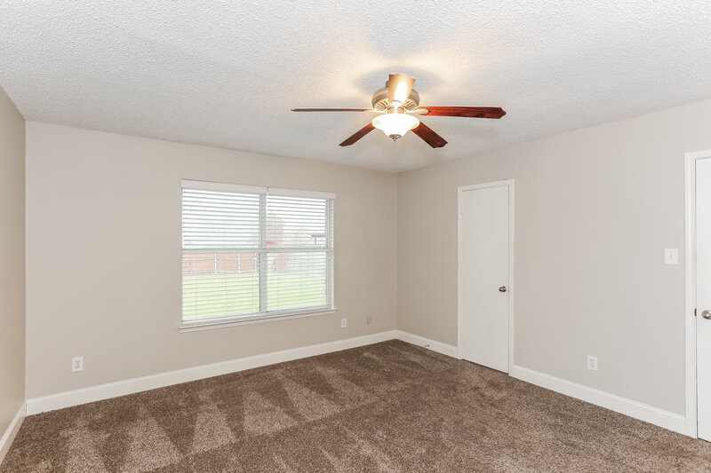 2,375/Mo, 1215 Singletree Ct Forney, TX 75126 Main Bedroom View