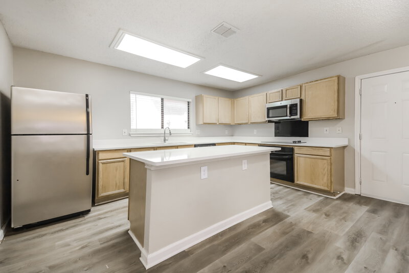 2,835/Mo, 324 Rosewood Ln Cedar Hill, TX 75104 Kitchen View 3