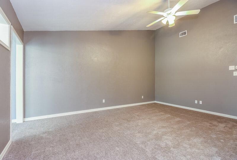 2,245/Mo, 2509 Arapaho Dr Arlington, TX 76018 Living Room View 2