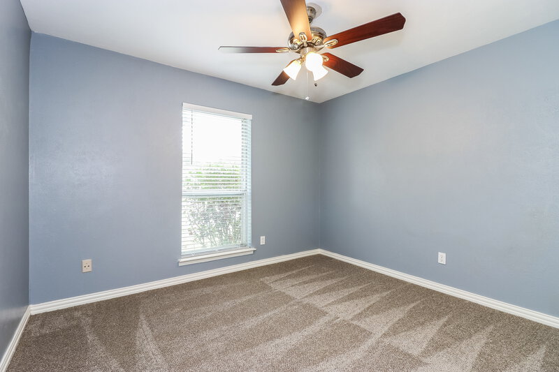 2,245/Mo, 2509 Arapaho Dr Arlington, TX 76018 Master Bedroom View