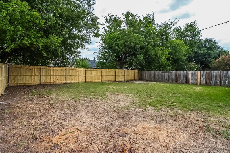 2,245/Mo, 2509 Arapaho Dr Arlington, TX 76018 Exterior View