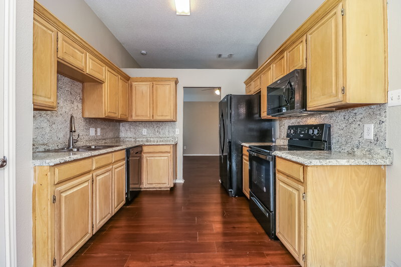 1,990/Mo, 6912 Aston Dr North Richland Hills, TX 76182 Kitchen View 2