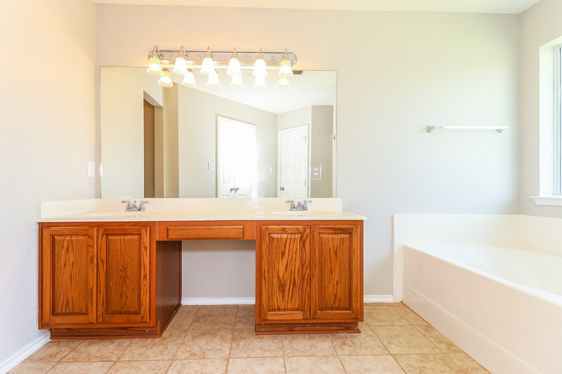 2,310/Mo, 3940 Silver Springs Dr Fort Worth, TX 76123 Master Bedroom View 2