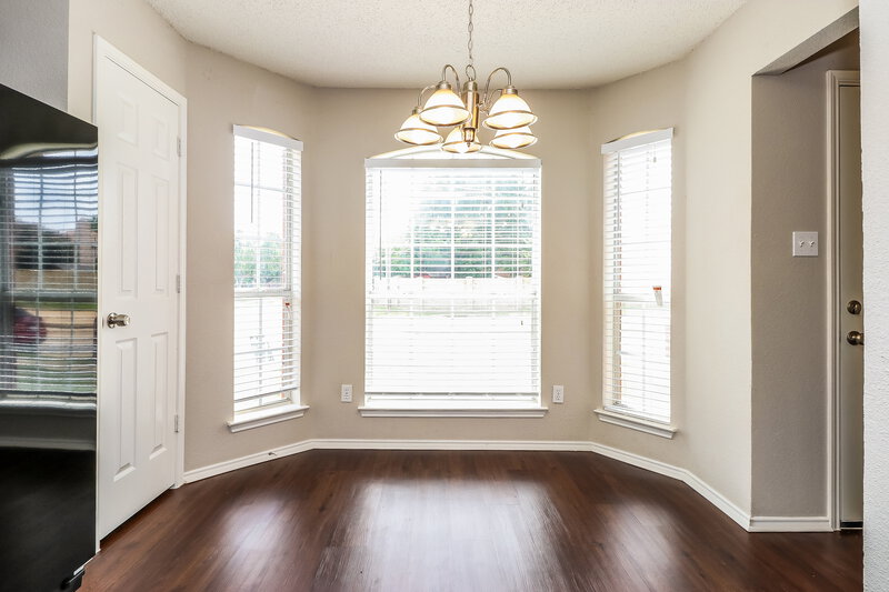 2,675/Mo, 2844 Claremont Dr Grand Prairie, TX 75052 Dining Room View