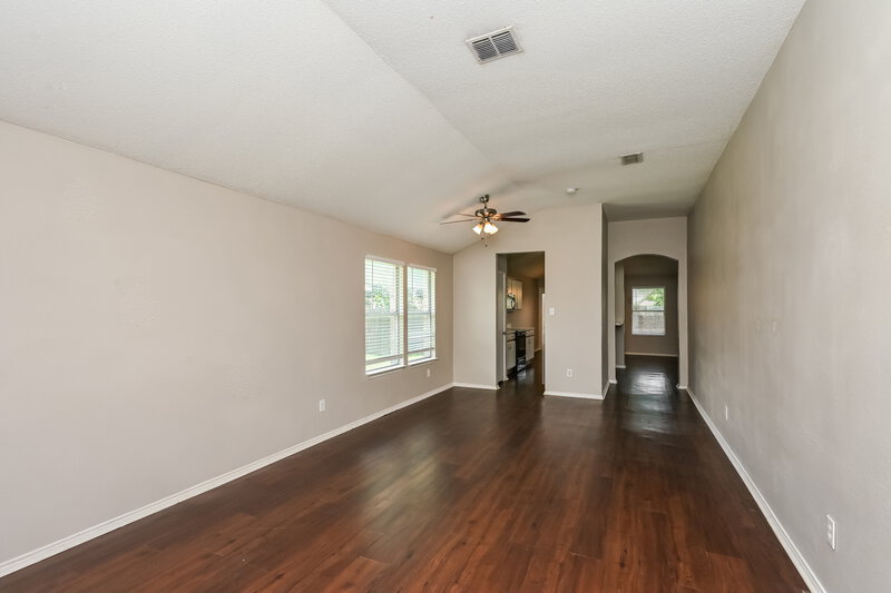 2,020/Mo, 317 Taylor St Saginaw, TX 76179 Dining Room View