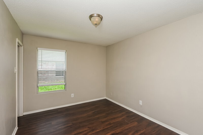 2,020/Mo, 317 Taylor St Saginaw, TX 76179 Bedroom View 2