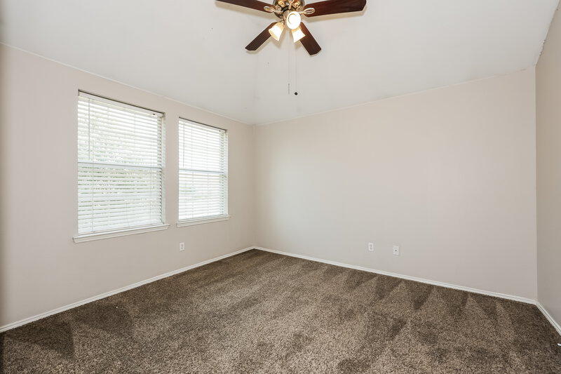2,190/Mo, 9316 Liberty Crossing Dr Fort Worth, TX 76131 Bedroom View