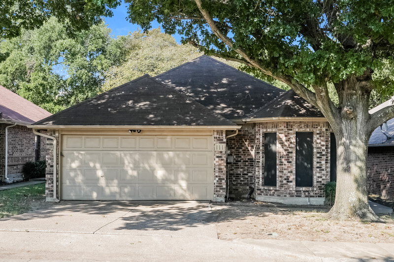 1,975/Mo, 111 Streamside Dr Desoto, TX 75115 External View