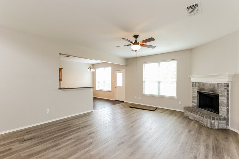 3,430/Mo, 948 Benjamin Dr Burleson, TX 76028 Misc View 3