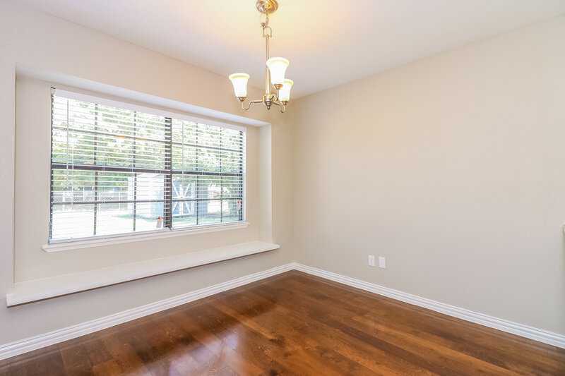 2,150/Mo, 440 Whitney St Cedar Hill, TX 75104 Dining Room View