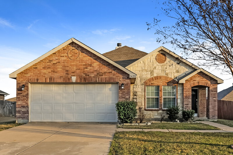 2,285/Mo, 1429 Lauren Dr Burleson, TX 76028 External View