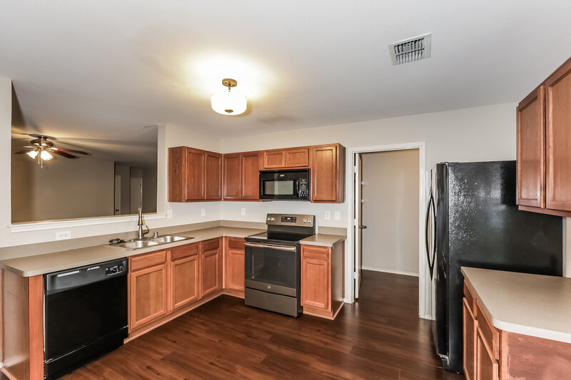 2,285/Mo, 1429 Lauren Dr Burleson, TX 76028 Kitchen View