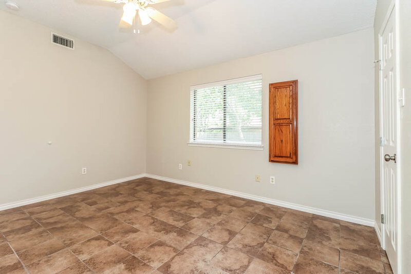 2,095/Mo, 113 Bugle Ct Fort Worth, TX 76108 Master Bedroom View