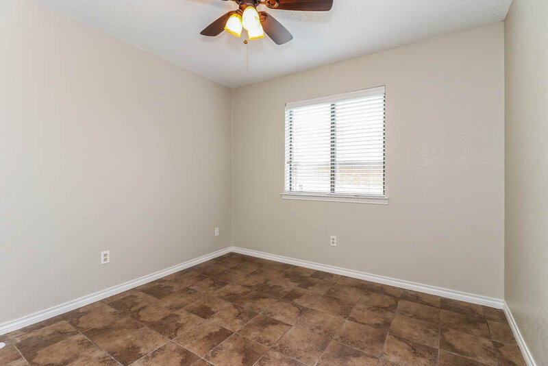 2,095/Mo, 113 Bugle Ct Fort Worth, TX 76108 Bedroom View 2