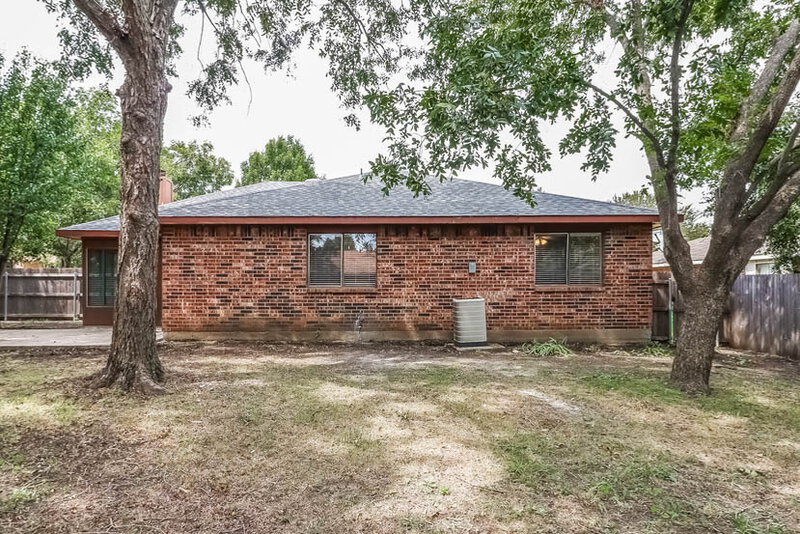 2,095/Mo, 113 Bugle Ct Fort Worth, TX 76108 Rear View