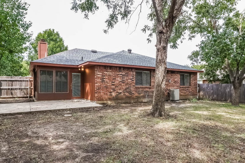 2,095/Mo, 113 Bugle Ct Fort Worth, TX 76108 Rear View 2