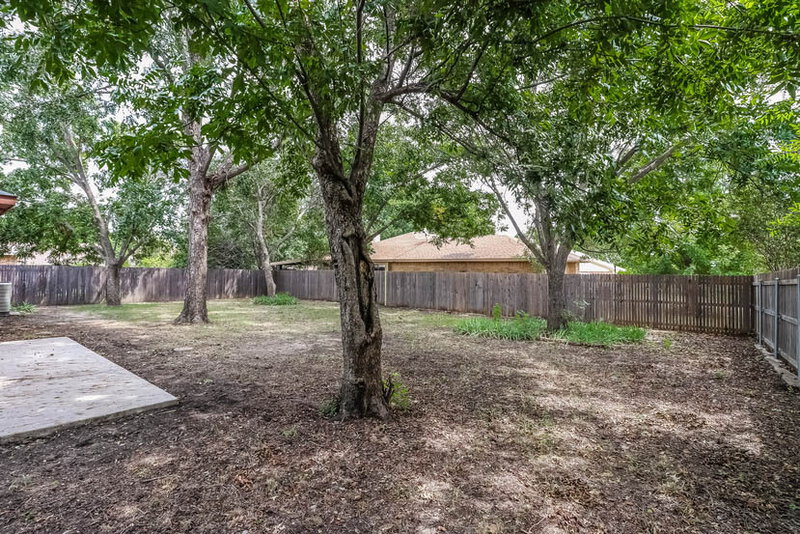 2,095/Mo, 113 Bugle Ct Fort Worth, TX 76108 Exterior View