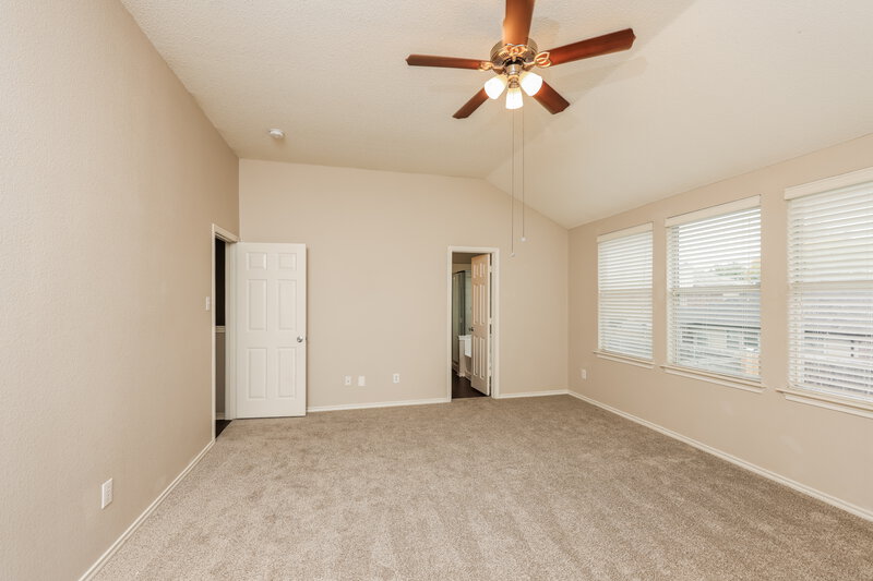 2,560/Mo, 2309 Raven Ct Mesquite, TX 75181 Main Bedroom View 2