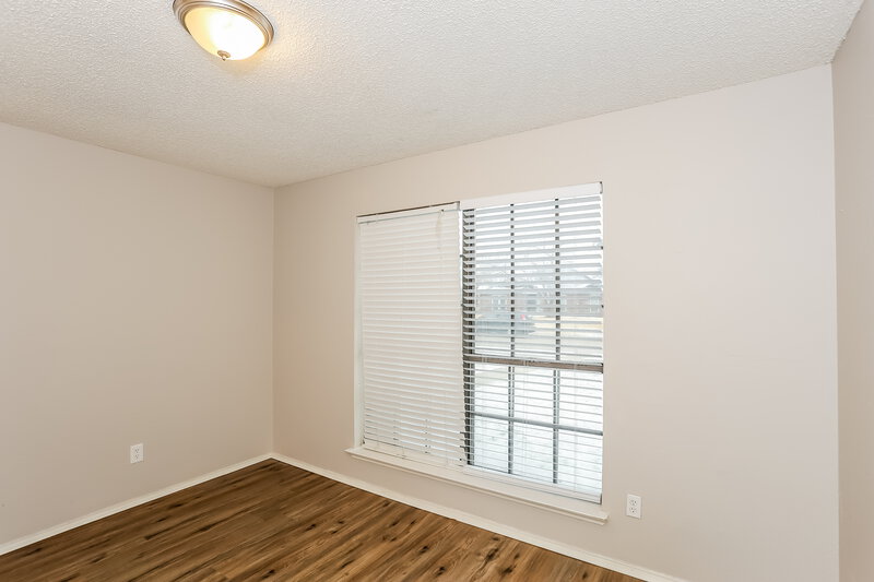 2,300/Mo, 1365 Roan Dr Lancaster, TX 75134 Bedroom View