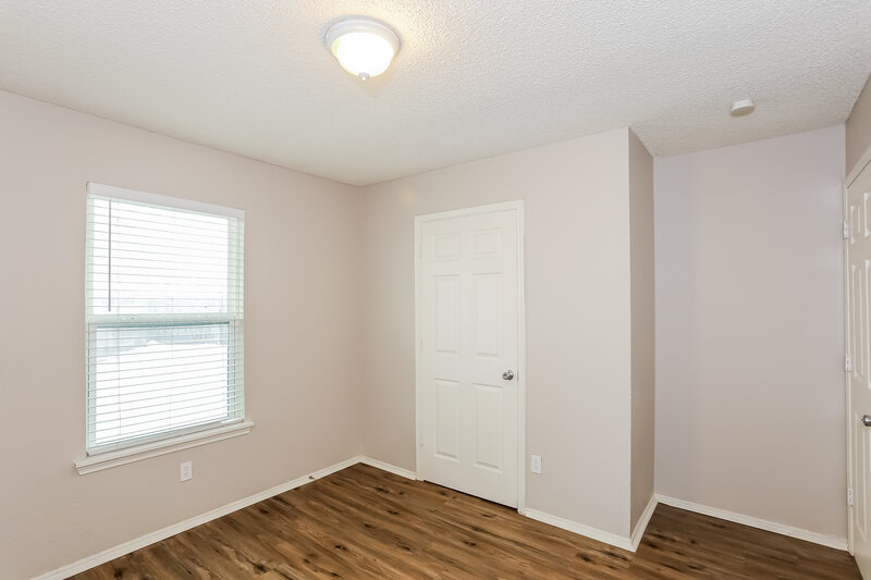 2,300/Mo, 1365 Roan Dr Lancaster, TX 75134 Bedroom View 2