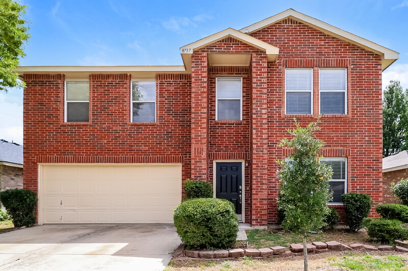 2,170/Mo, 8737 Hunters Point Way Fort Worth, TX 76123 External View