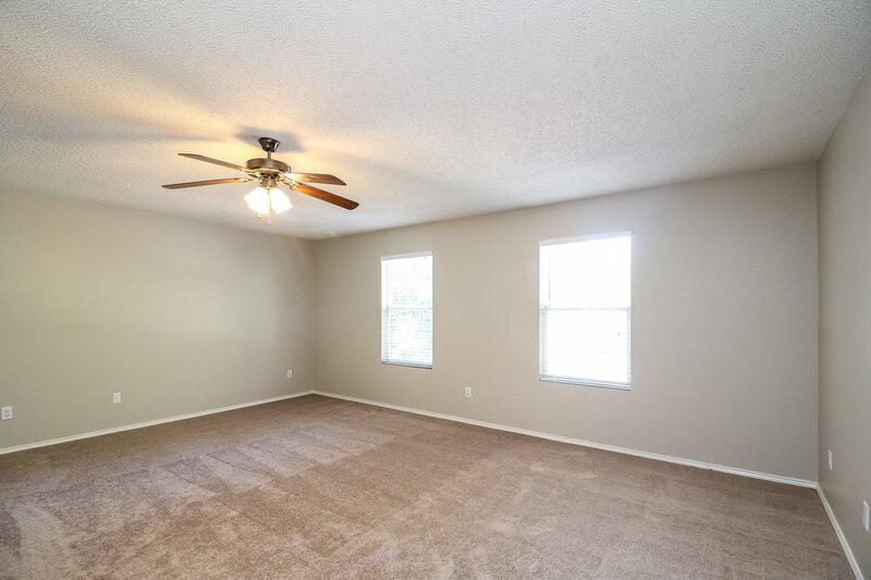 2,365/Mo, 8737 Hunters Point Way Fort Worth, TX 76123 Master Bedroom View