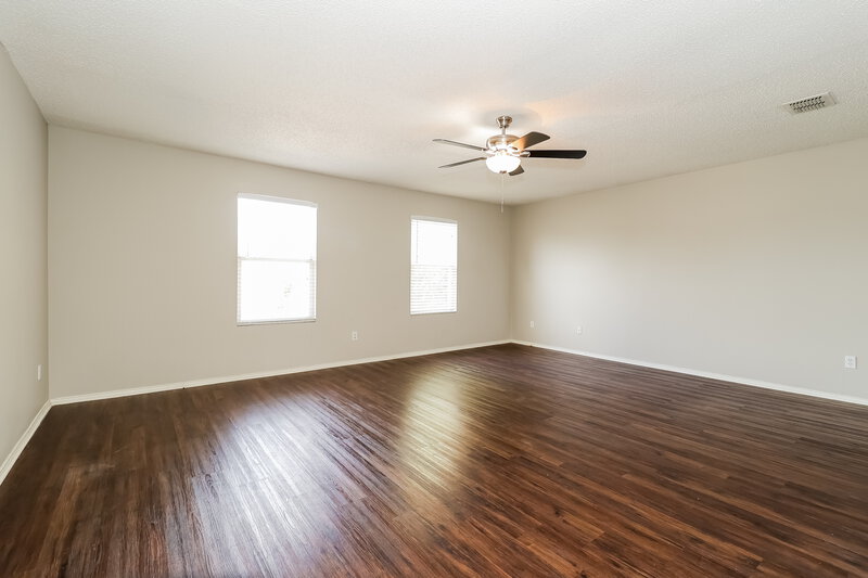 2,170/Mo, 8737 Hunters Point Way Fort Worth, TX 76123 Main Bedroom View