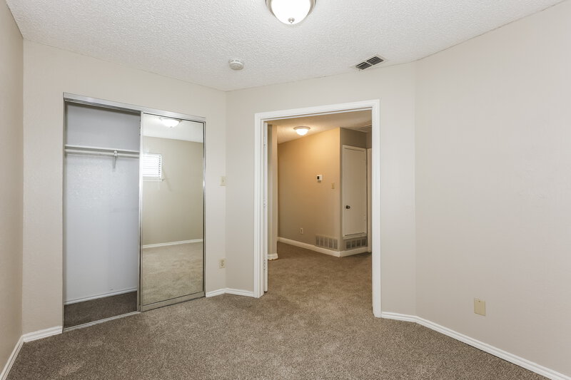 1,925/Mo, 1828 Lincolnshire Way Fort Worth, TX 76134 Misc View 10