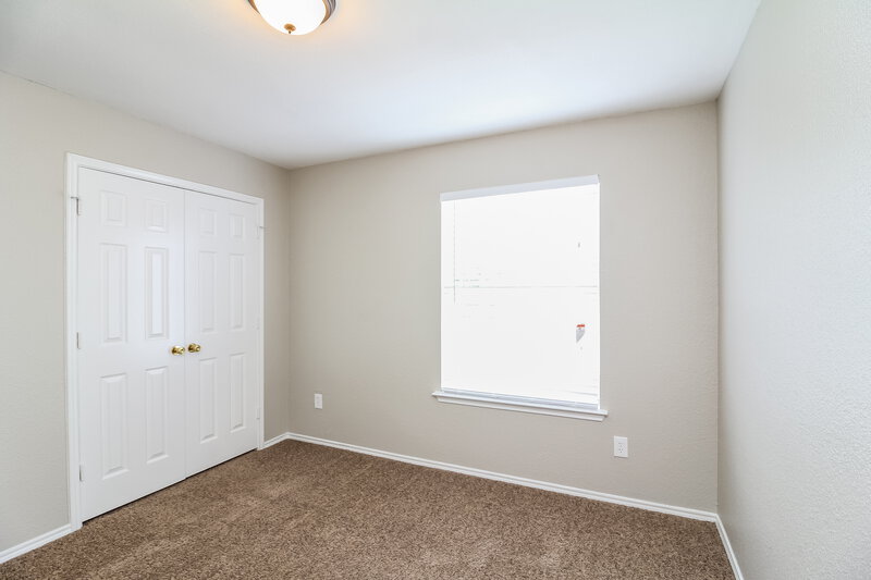 2,040/Mo, 1340 E Miller Dr Cedar Hill, TX 75104 Bedroom View 2