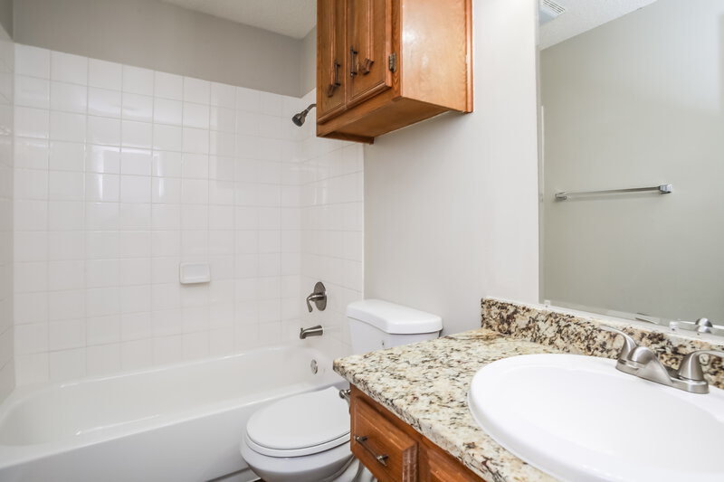 2,650/Mo, 812 Sandpiper Dr Denton, TX 76205 Bathroom View
