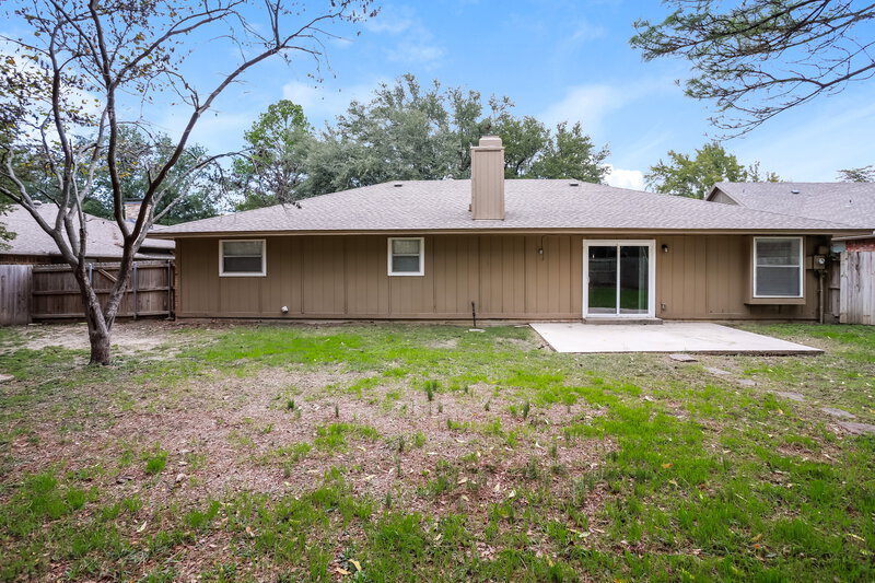 2,650/Mo, 812 Sandpiper Dr Denton, TX 76205 Rear View