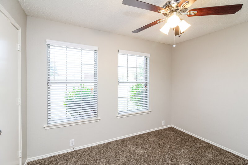 2,250/Mo, 7005 Edmundson Dr Arlington, TX 76002 Bedroom View 3