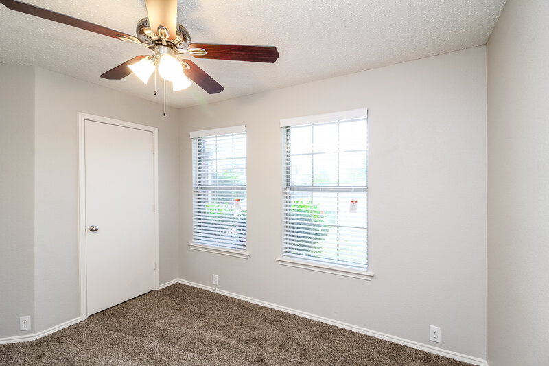 2,250/Mo, 7005 Edmundson Dr Arlington, TX 76002 Bedroom View 5